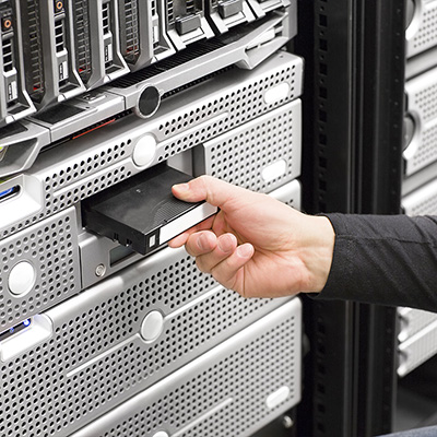 It consultant work with backup in datacenter